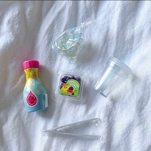 MGA MiniVerse Make It Mini Food Berry Refresher Cafe Series 1